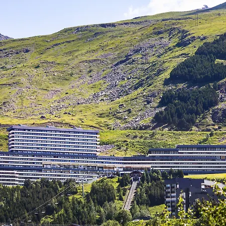 Sowell Residences Cret Voland Aparthotel