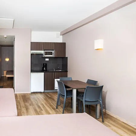 Ξενοδοχείο με διαμερίσματα Sowell Residences Cret Voland 4*